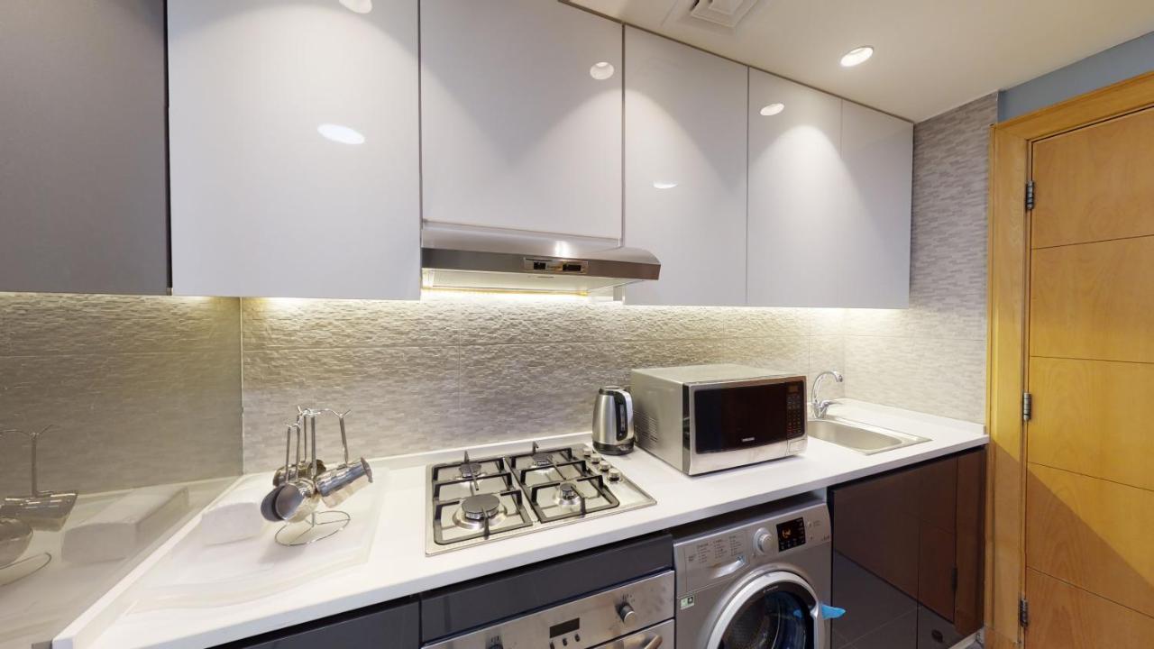 Al Fares Luxury Furnished Apartment-Damac Tower Extérieur photo