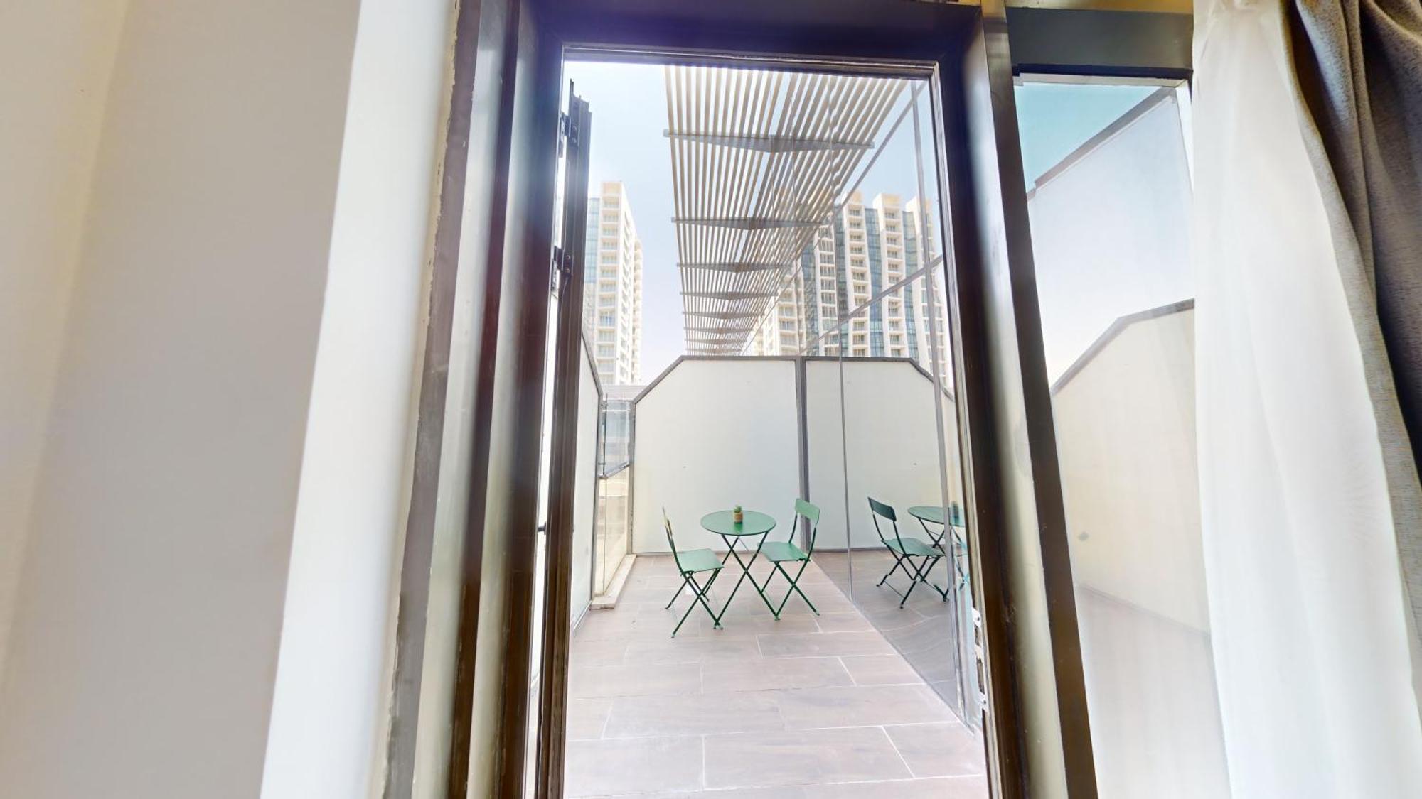 Al Fares Luxury Furnished Apartment-Damac Tower Extérieur photo